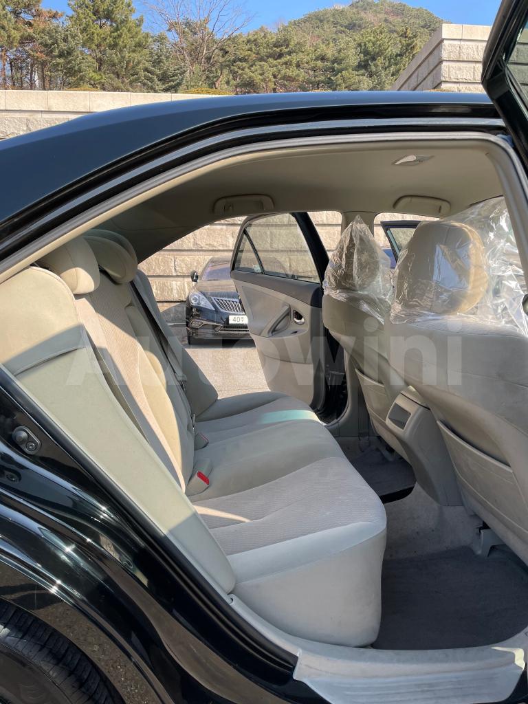 2011 TOYOTA CAMRY LE - 14