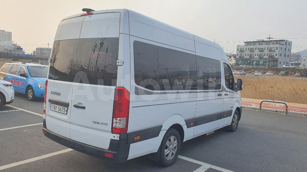 KMJUG17RPJC001343 2018 HYUNDAI SOLATI LUXURY 15 SEATS-5