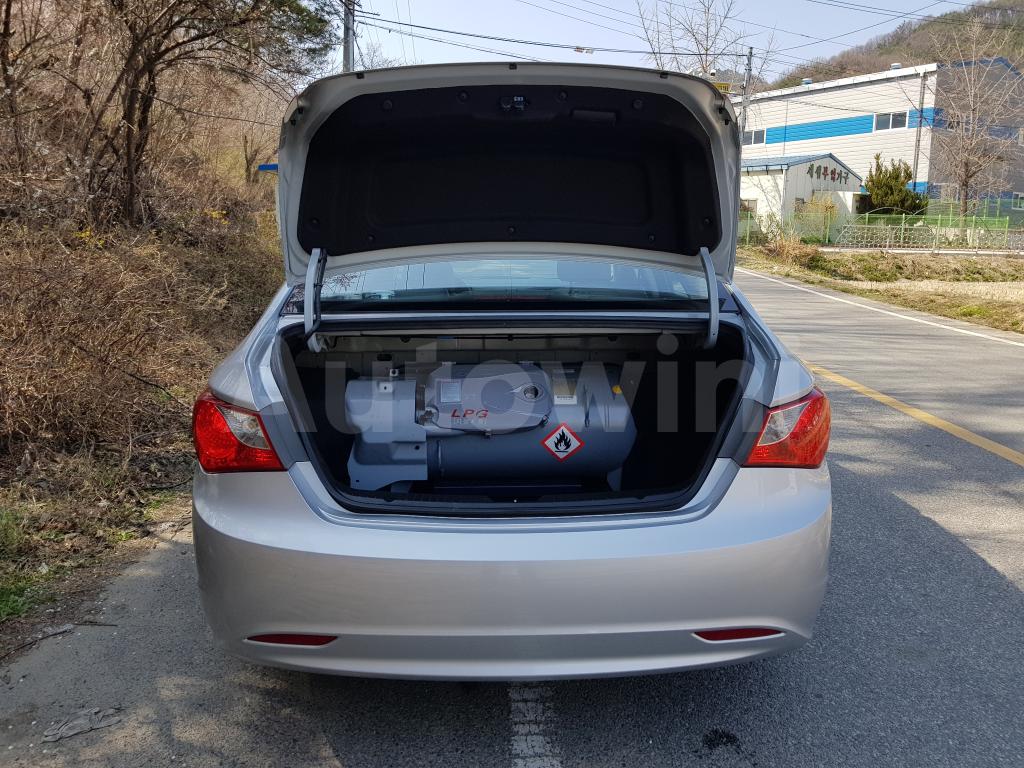 2013 HYUNDAI YF SONATA [ABS+A/T+LPG] - 14