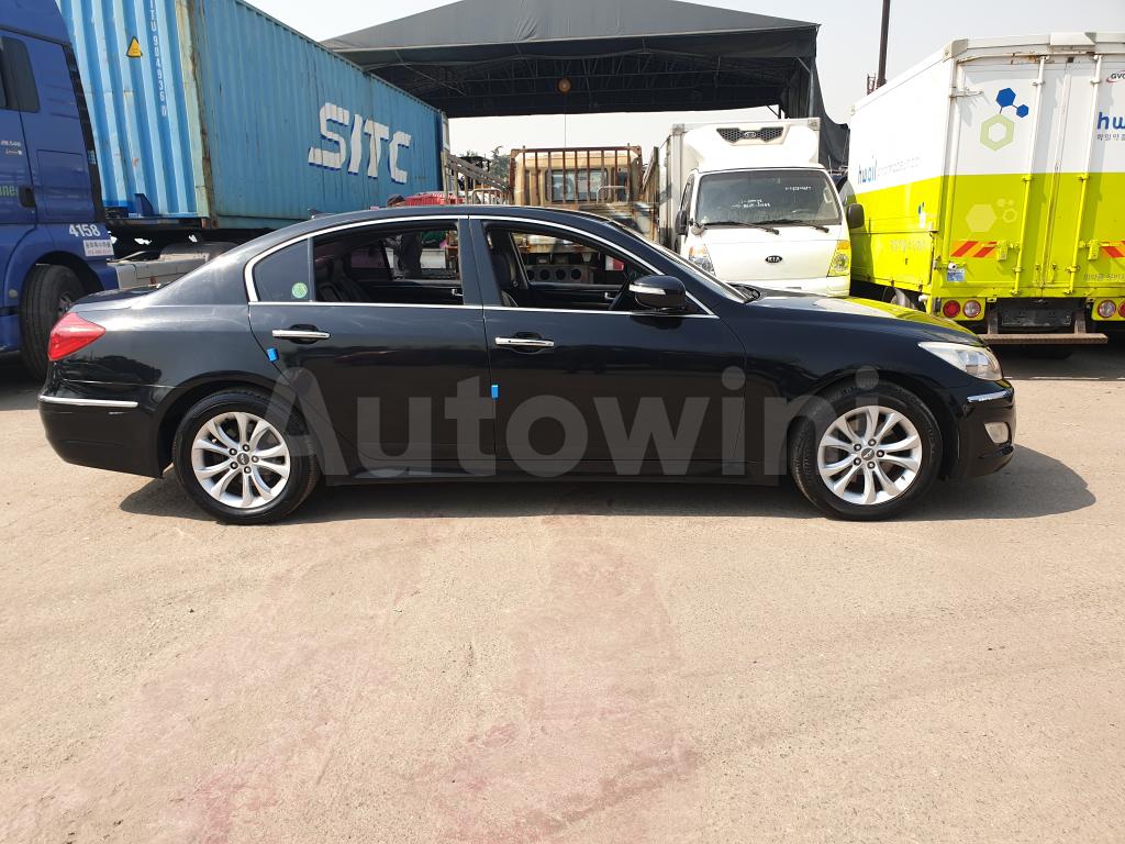 KMHGA41BBCU155409 2012 HYUNDAI GENESIS ORIGINAL BODY,GOOD WORK-3