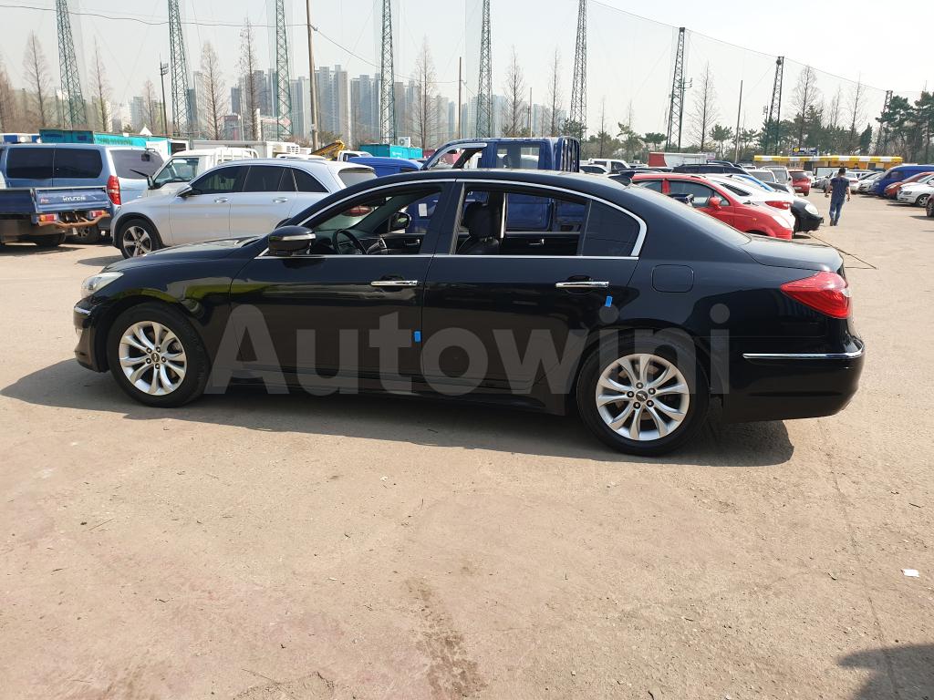 KMHGA41BBCU155409 2012 HYUNDAI GENESIS ORIGINAL BODY,GOOD WORK-5