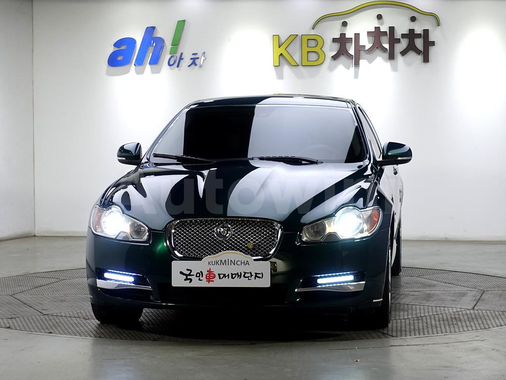 SAJAA0529AKR46214 2010 JAGUAR XF LUXURY-1