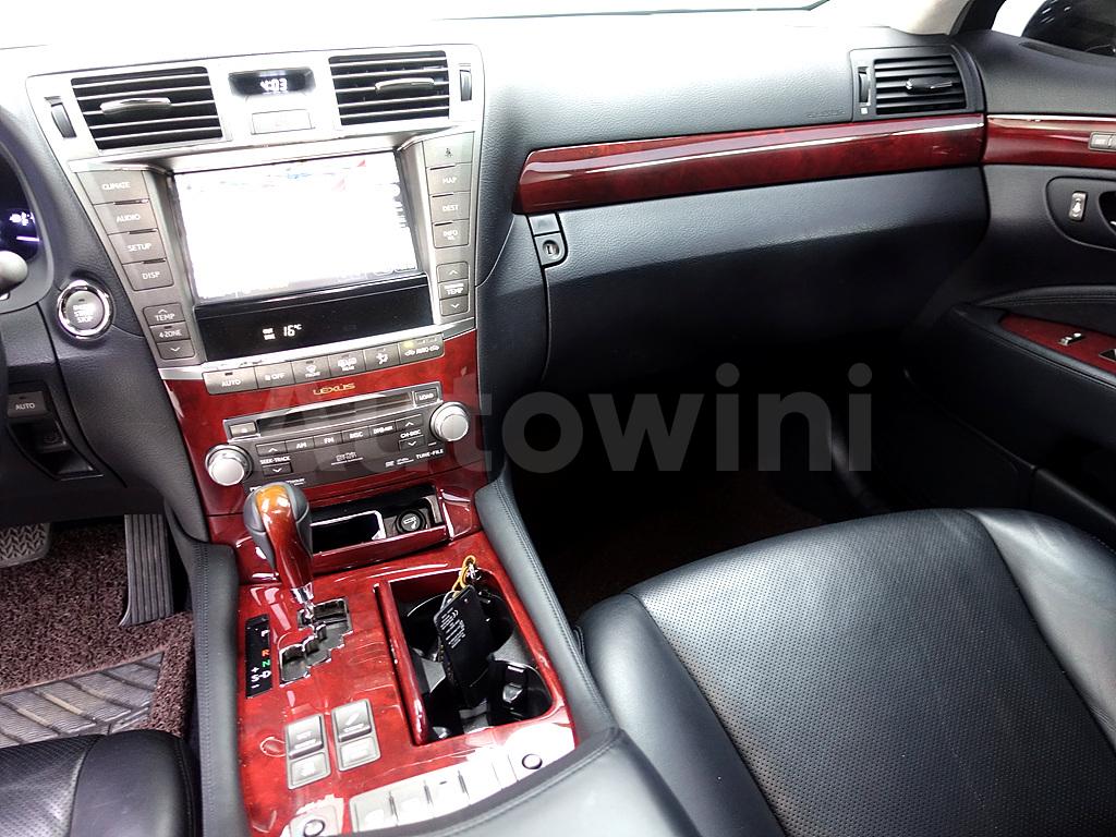 2012 LEXUS LS460 AWD PREMIUM - 10