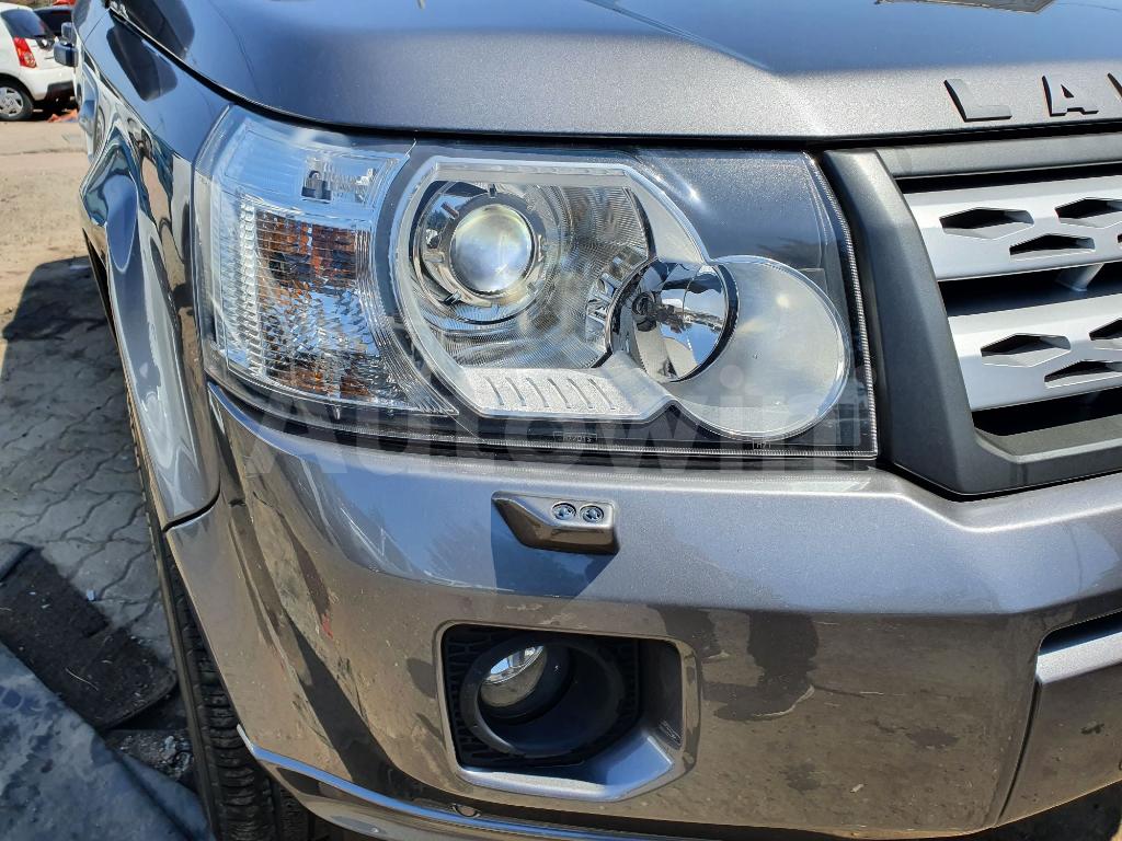 2011 LAND ROVER FREELANDER 2 4WD SUNROOF - 10