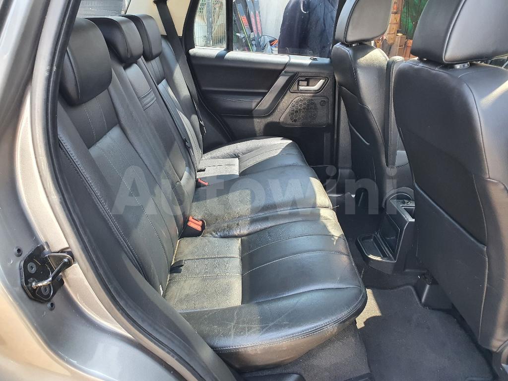 2011 LAND ROVER FREELANDER 2 4WD SUNROOF - 27