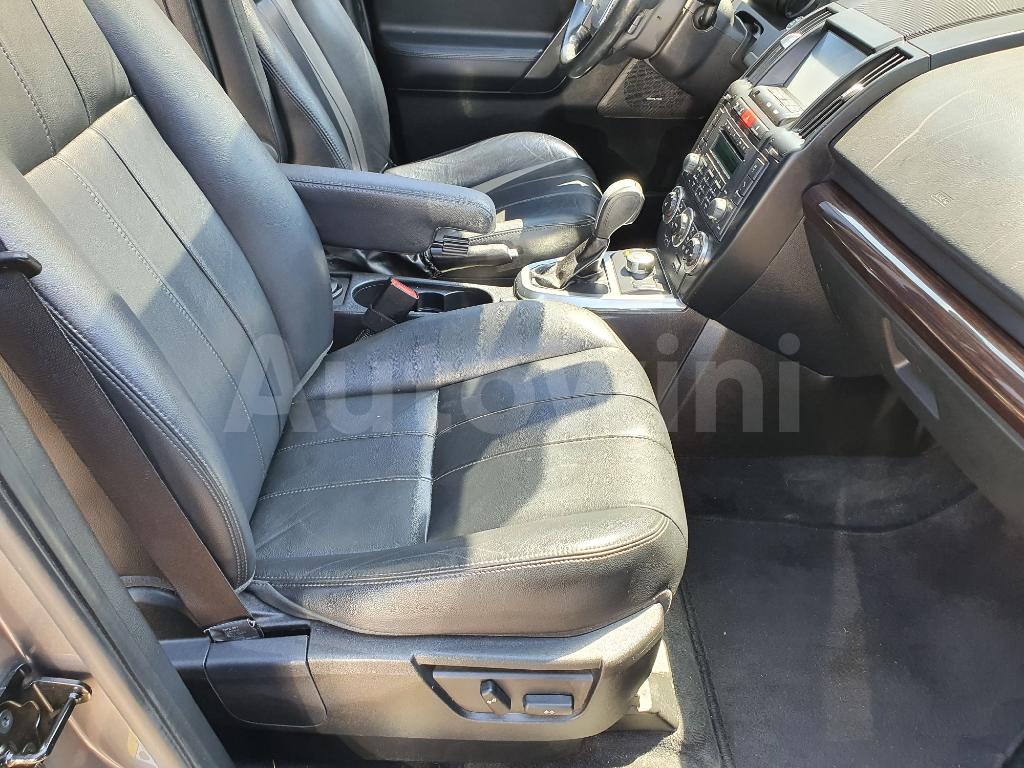 2011 LAND ROVER FREELANDER 2 4WD SUNROOF - 29