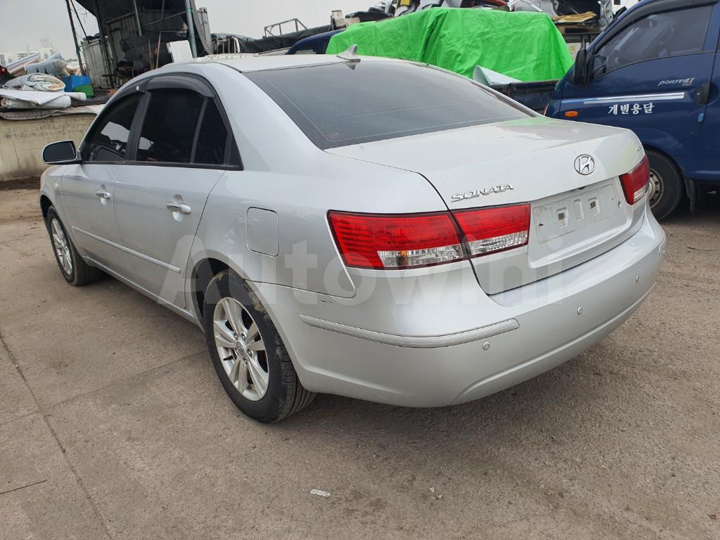 KMHET41ABAA754306 2010 HYUNDAI NF SONATA TRANSFORM LUXURY-3