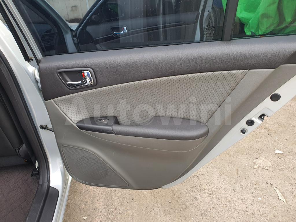 2010 HYUNDAI NF SONATA TRANSFORM LUXURY - 10