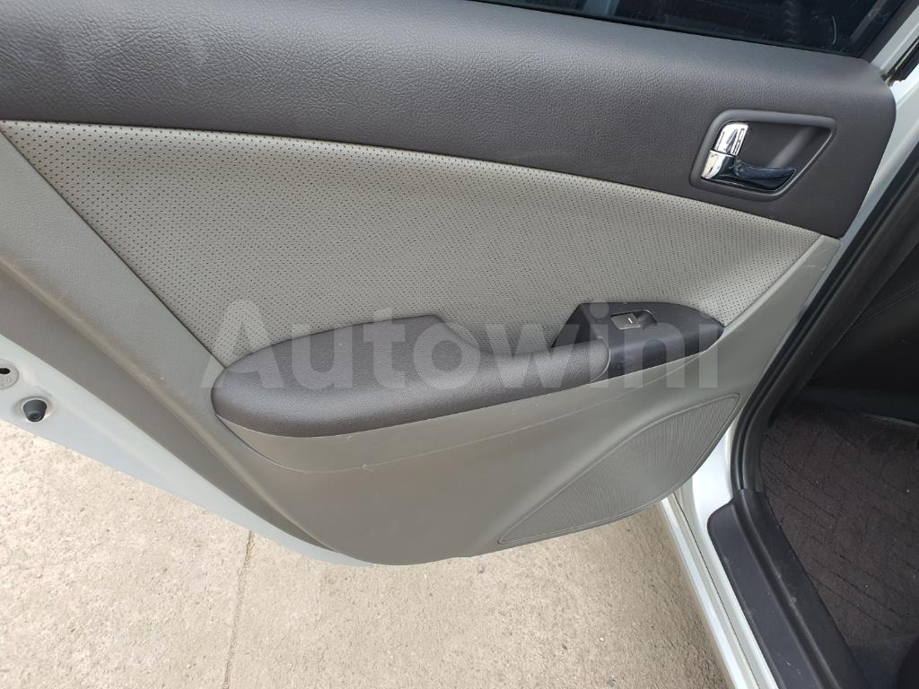 2010 HYUNDAI NF SONATA TRANSFORM LUXURY - 11
