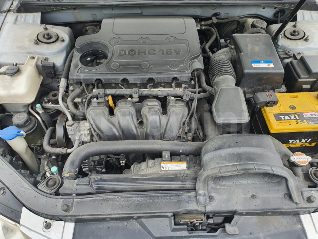 2010 HYUNDAI NF SONATA TRANSFORM LUXURY - 18