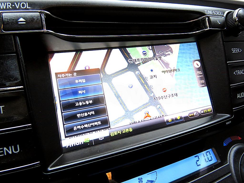 2017 TOYOTA RAV4 2.5 4WD HYBRID - 11