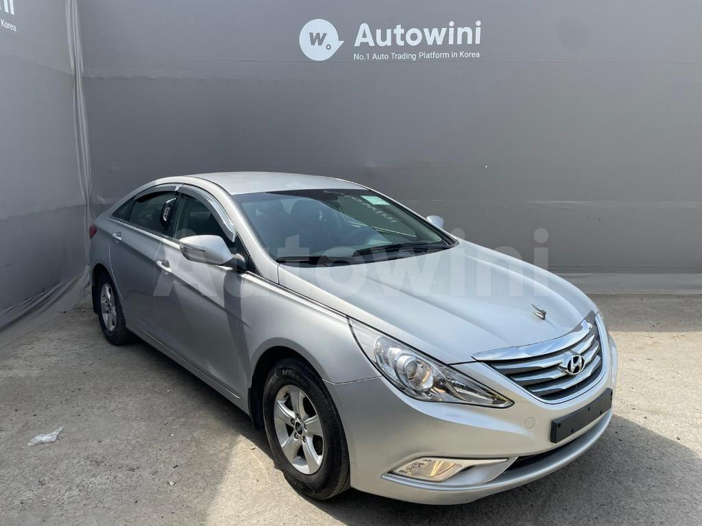 KMHEC41LBDA492495 2013 HYUNDAI YF SONATA LPG, ABS, R15, A/T-5