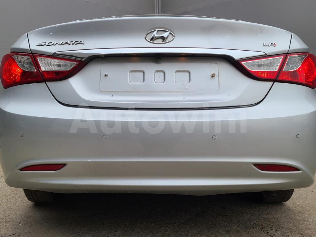 2013 HYUNDAI YF SONATA LPG, ABS, R15, A/T - 12