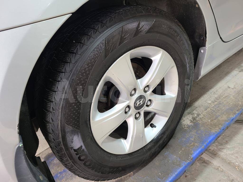 2013 HYUNDAI YF SONATA LPG, ABS, R15, A/T - 21