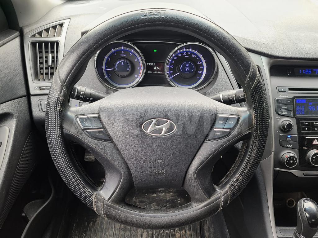 2013 HYUNDAI YF SONATA LPG, ABS, R15, A/T - 31