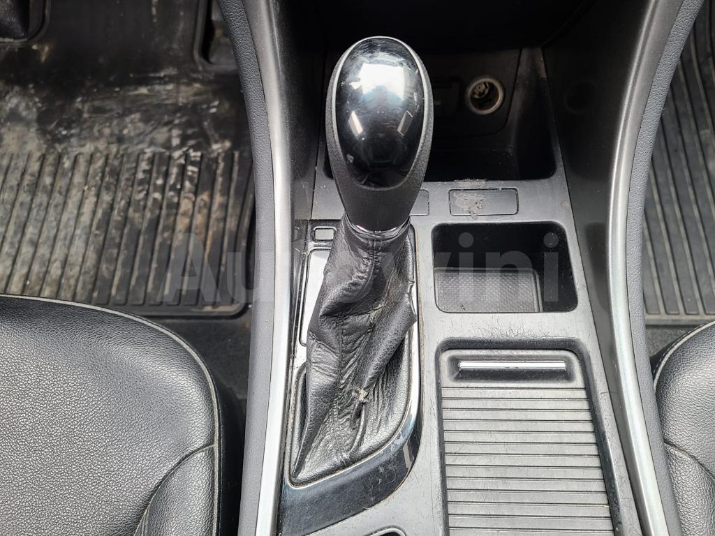 2013 HYUNDAI YF SONATA LPG, ABS, R15, A/T - 32