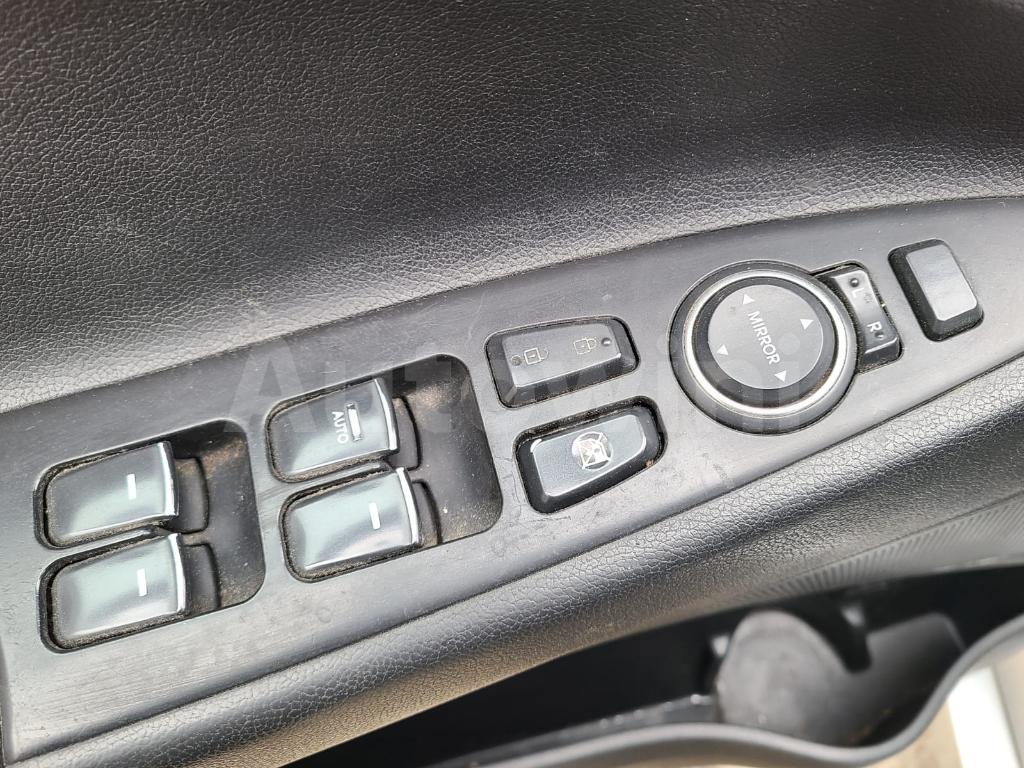 2013 HYUNDAI YF SONATA LPG, ABS, R15, A/T - 35