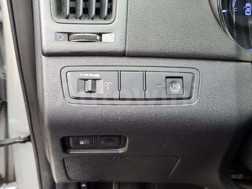 2013 HYUNDAI YF SONATA LPG, ABS, R15, A/T - 36