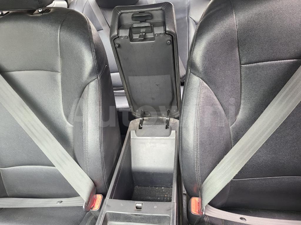 2013 HYUNDAI YF SONATA LPG, ABS, R15, A/T - 39