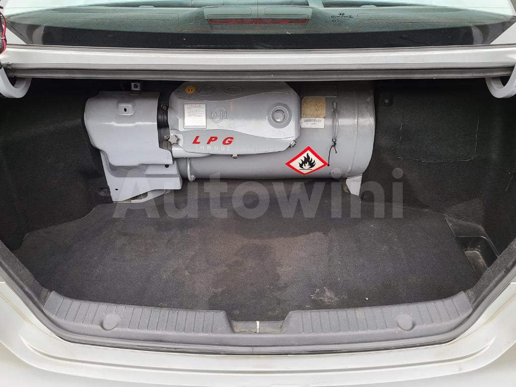 2013 HYUNDAI YF SONATA LPG, ABS, R15, A/T - 54