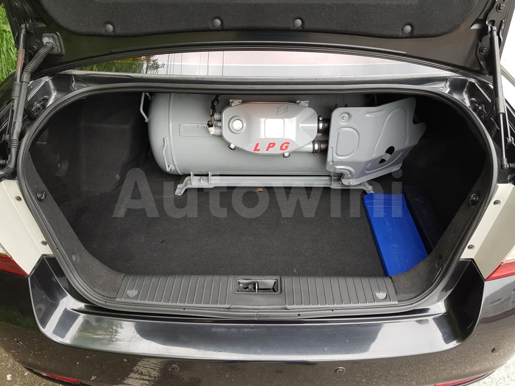 2010 GM DAEWOO (CHEVROLET) TOSCA PREMIUM [A/T+2.0+LPG+CORRECT MILE] - 14
