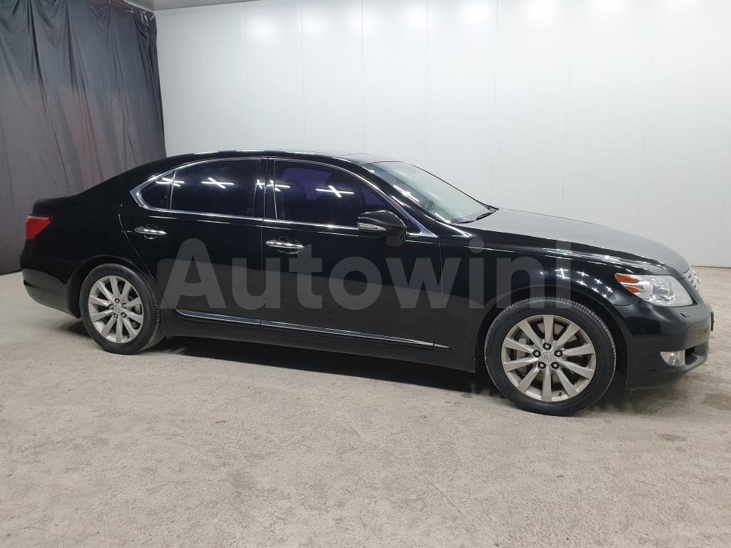 2012 LEXUS LS460 4WD / FULL OPTION / SUNROOF - 8