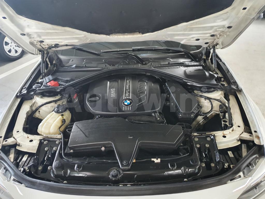 2013 BMW 3 SERIES F30  320D EFFICIENT DYNAMICS*H.U.D* - 15