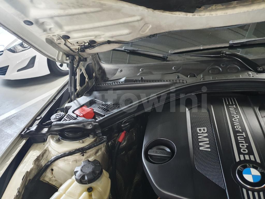 2013 BMW 3 SERIES F30  320D EFFICIENT DYNAMICS*H.U.D* - 16