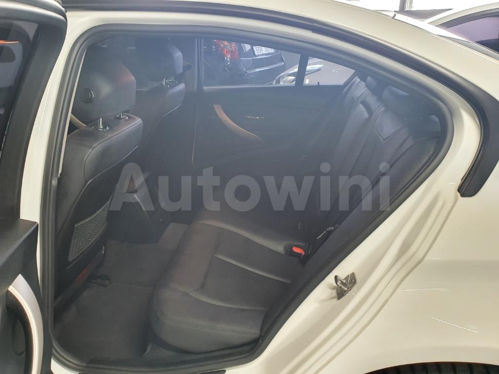 2013 BMW 3 SERIES F30  320D EFFICIENT DYNAMICS*H.U.D* - 26