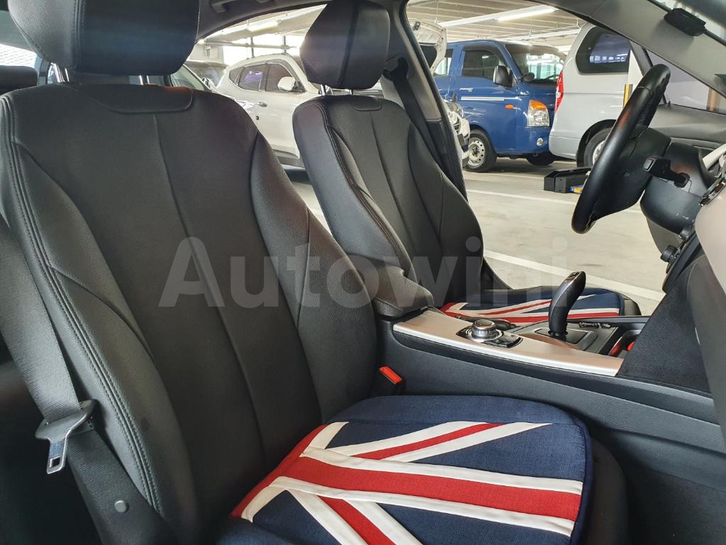 2013 BMW 3 SERIES F30  320D EFFICIENT DYNAMICS*H.U.D* - 30