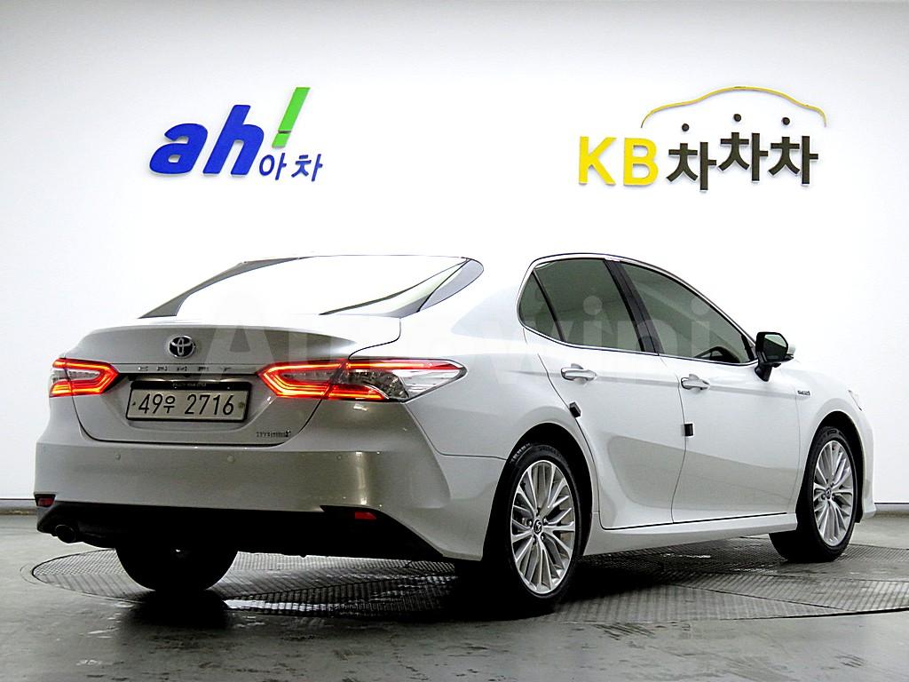 JTNB21HK0K3038579 2019 TOYOTA  CAMRY (XV70) 2.5 HYBRID XLE-2