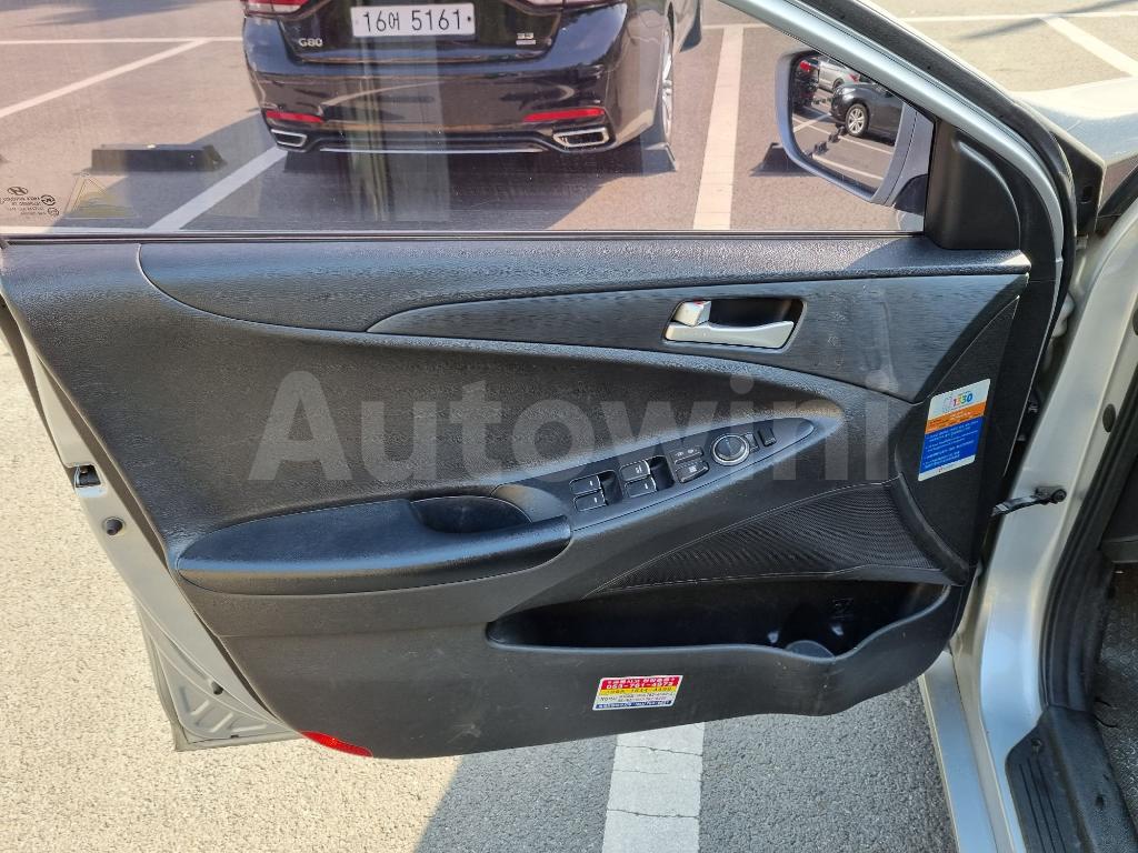 2013 HYUNDAI YF SONATA TAXI - 21