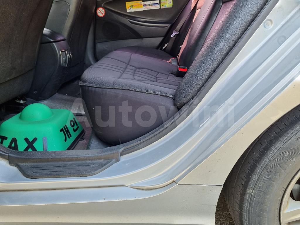 2013 HYUNDAI YF SONATA TAXI - 28