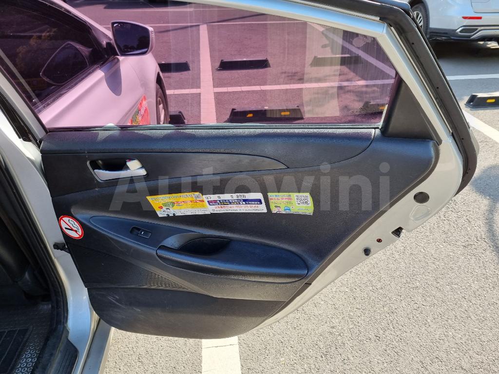 2013 HYUNDAI YF SONATA TAXI - 32
