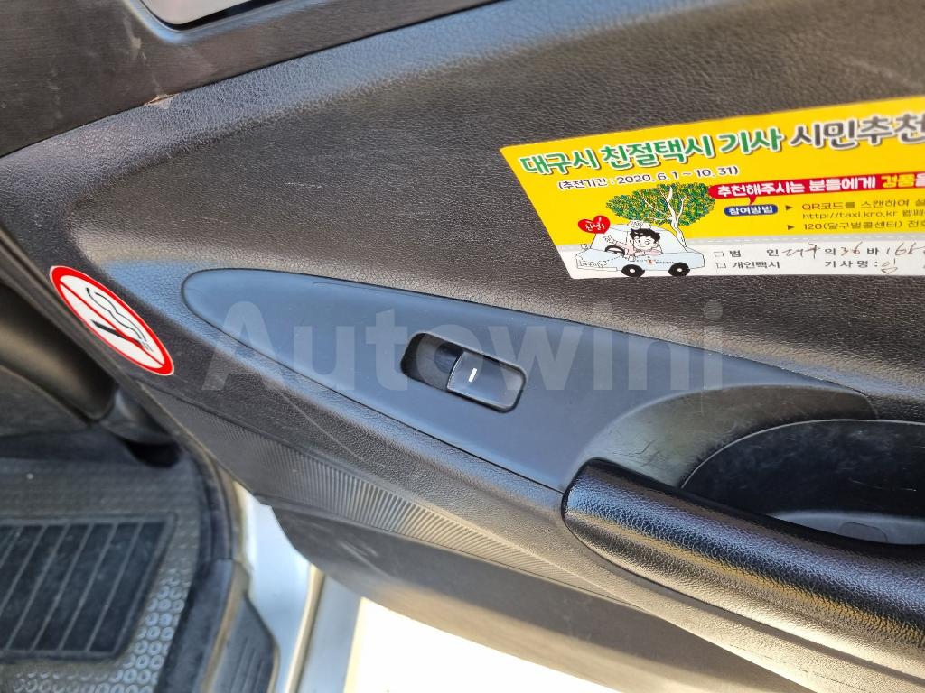 2013 HYUNDAI YF SONATA TAXI - 33