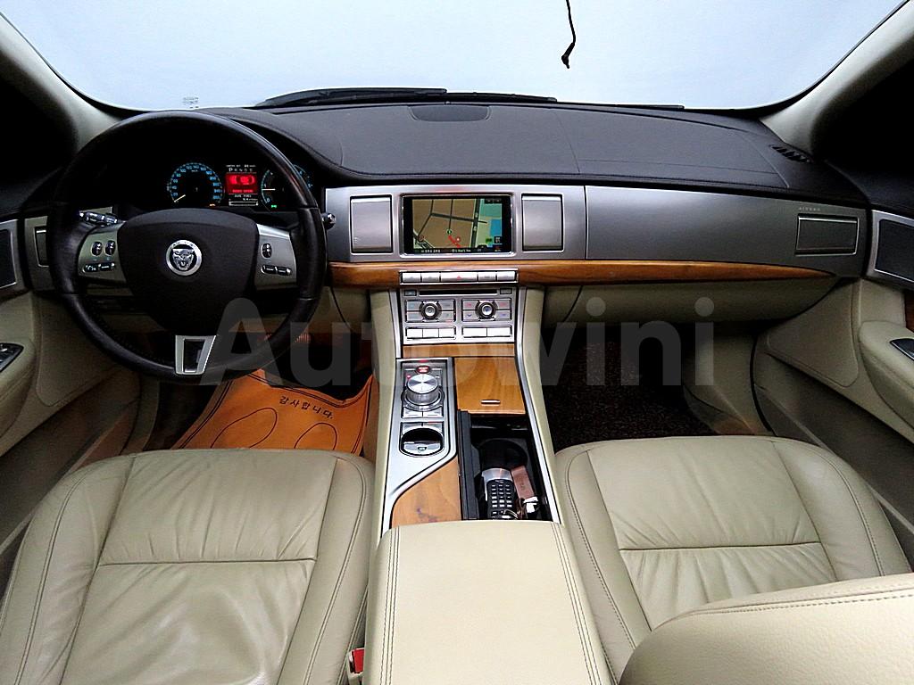 SAJAA0542ANR74100 2010 JAGUAR XF 3.0D LUXURY X250-4