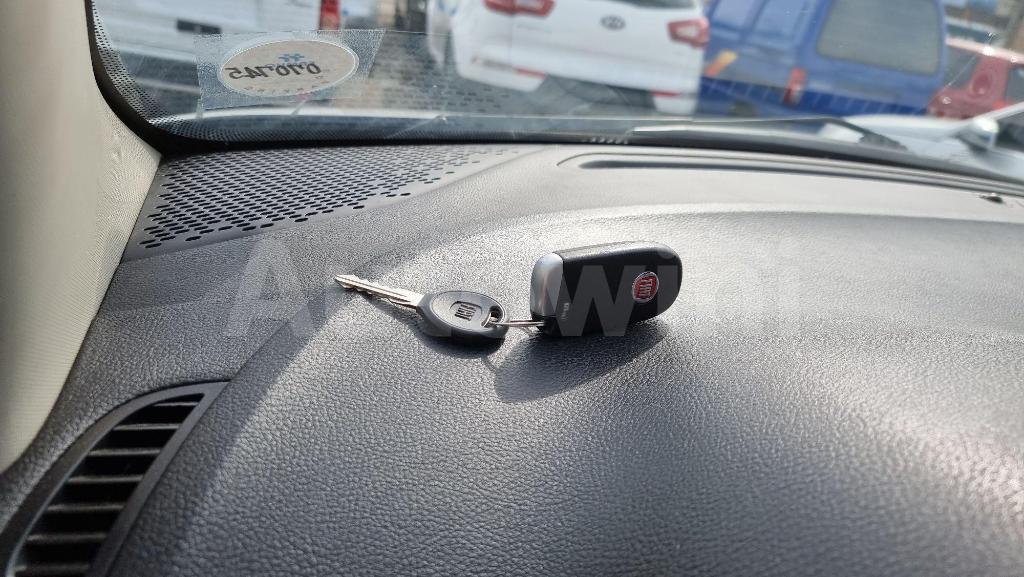2013 FIAT FREEMONT 4WD NO ACCIDENT PERFECT - 39