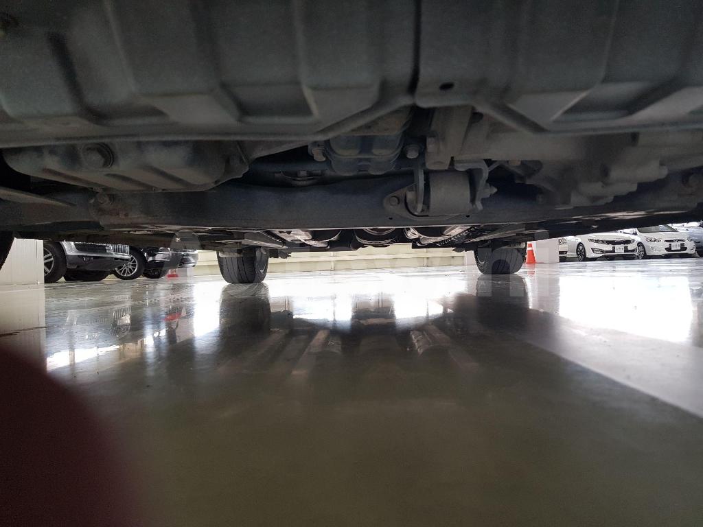 2012 HYUNDAI VELOSTER DCT PECK 50,000KG SUNROOF WHIT - 39