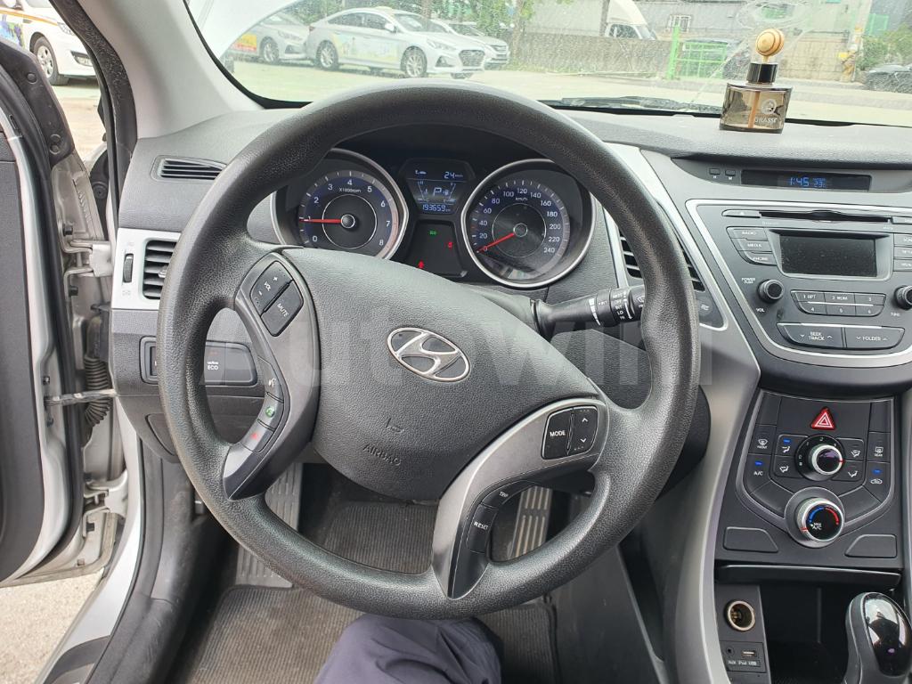 2014 HYUNDAI  AVANTE ELANTRA 2014, LPG, * NO ACCIDENT * - 12