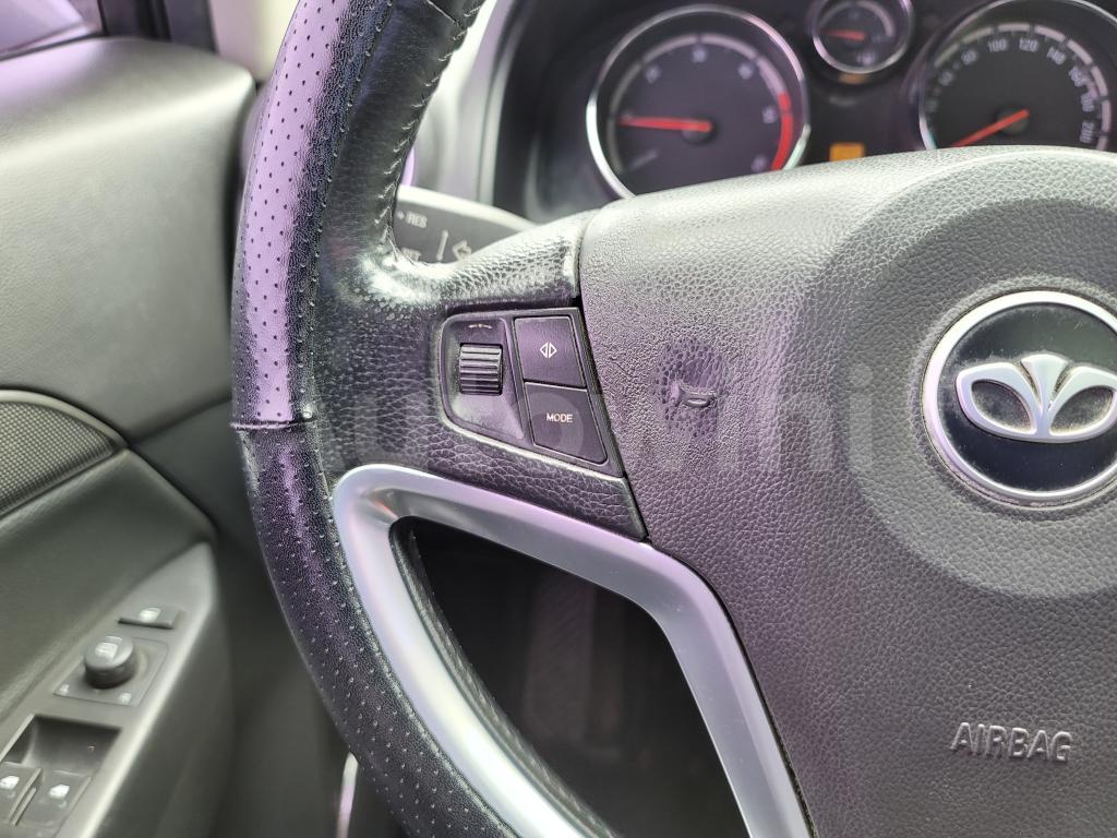2010 GM DAEWOO (CHEVROLET) WINSTORM MAXX LT 4WD A/T SUNROOF - 35