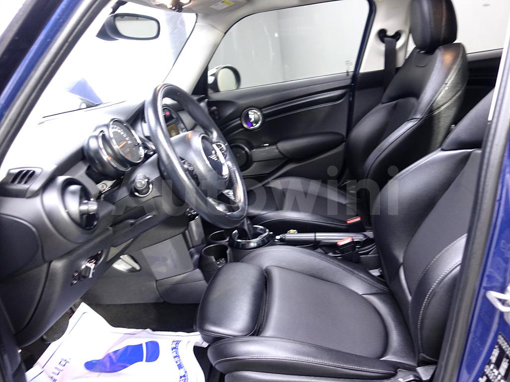 2016 MINI COOPER D FIVE-DOOR - 8