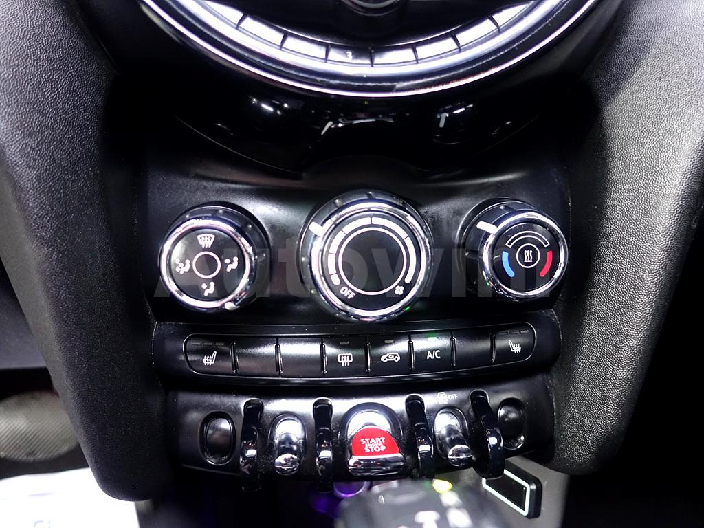 2016 MINI COOPER D FIVE-DOOR - 13