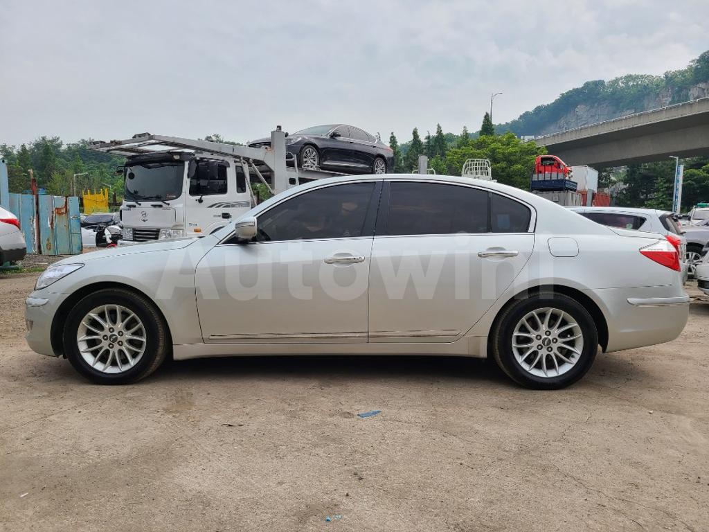 KMHGB41ABBU126608 2011 HYUNDAI GENESIS LUXURY SM.KEY/NAVI/ABS/VDC/AT-2