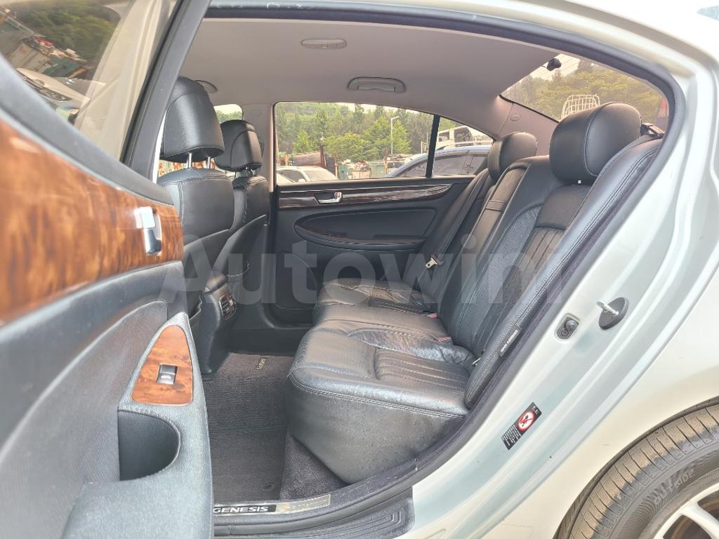 2011 HYUNDAI GENESIS LUXURY SM.KEY/NAVI/ABS/VDC/AT - 11
