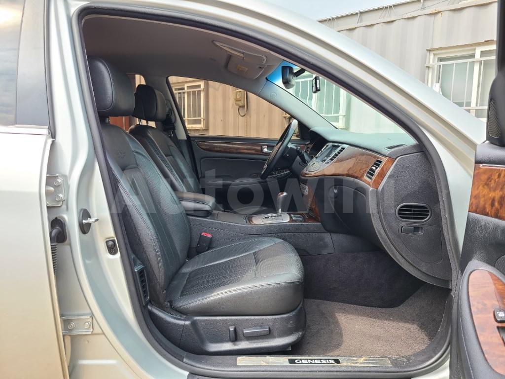 2011 HYUNDAI GENESIS LUXURY SM.KEY/NAVI/ABS/VDC/AT - 12