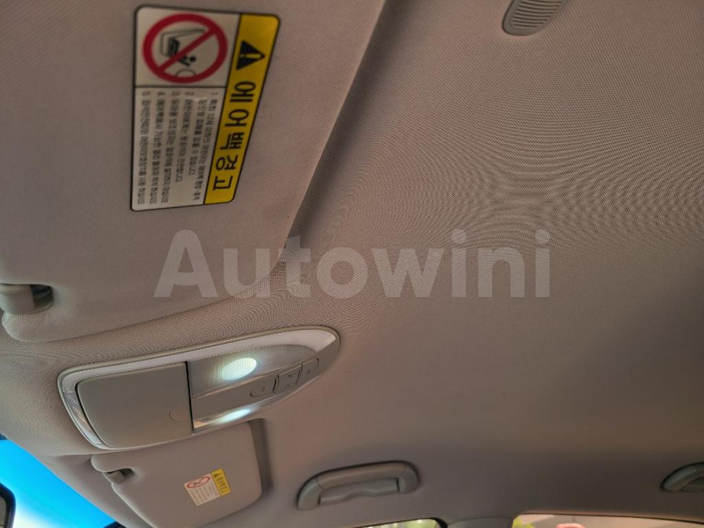 2011 HYUNDAI GENESIS LUXURY SM.KEY/NAVI/ABS/VDC/AT - 18