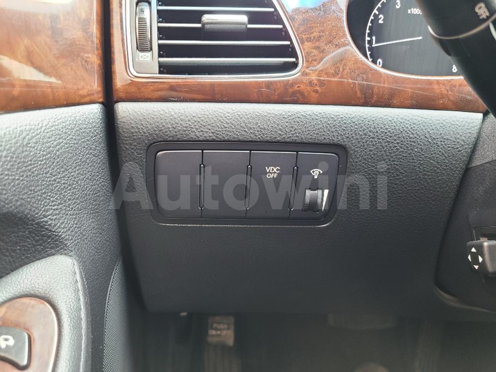 2011 HYUNDAI GENESIS LUXURY SM.KEY/NAVI/ABS/VDC/AT - 24