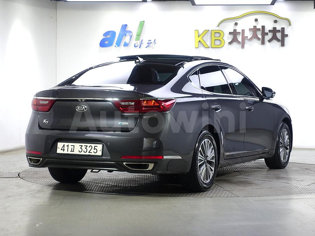 KNALB41GBJA008526 2018 KIA  K7 HYBRID CADENZA NOBLESSE SPECIAL-3