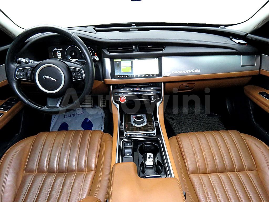 SAJBA4BN6HCY39846 2017 JAGUAR XF 2.0D PORTFOLIO AWD X260-4