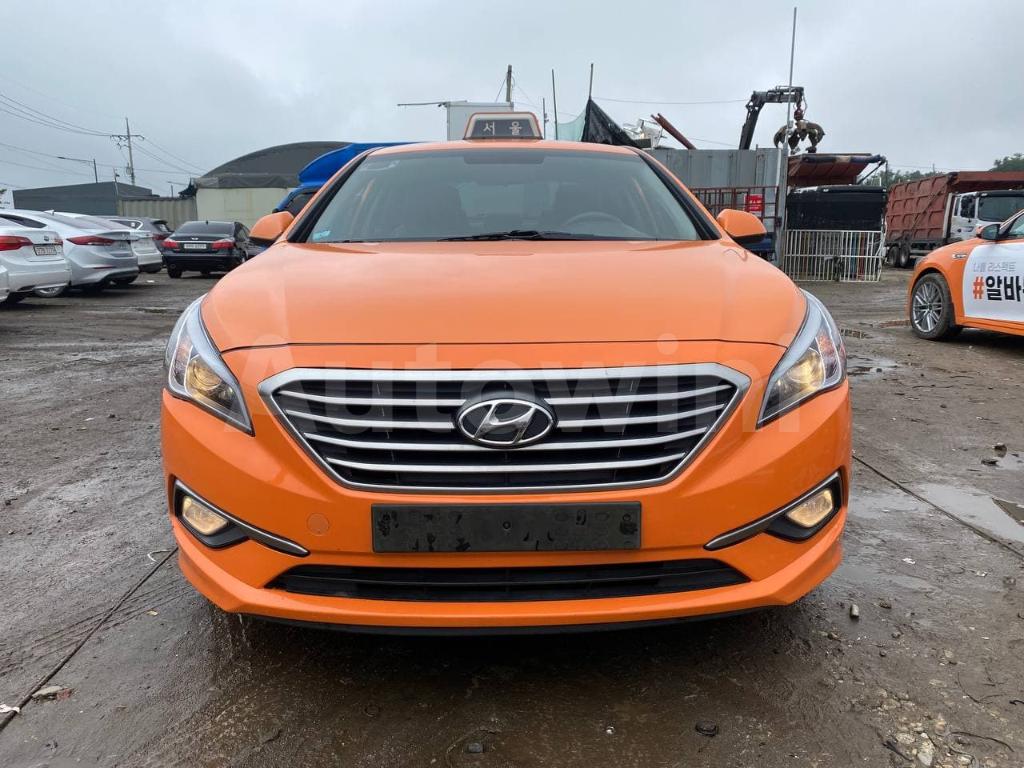 KMHE341DBJA451201 2018 HYUNDAI LF SONATA 18/18 / NO ACCIDENT-0